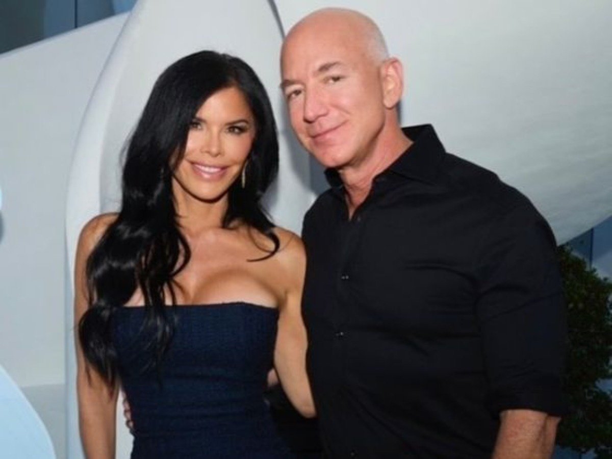 Jeff Bezos Girlfriend
