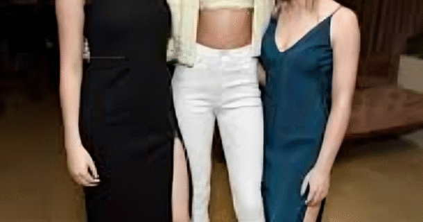Sabrina Carpenter Height